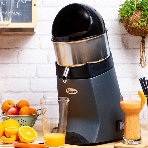 High output citrus juicer 52